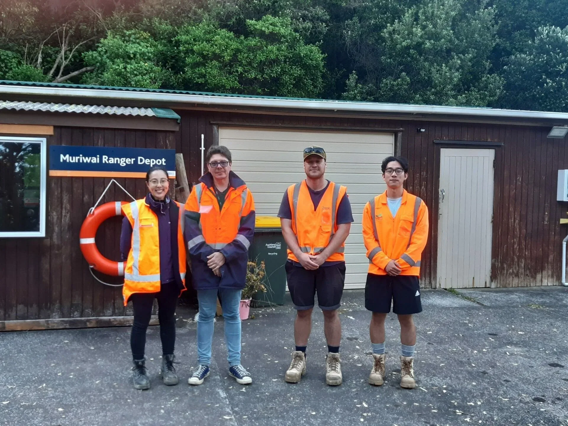 LDE geotech engineers and Auckland Council wearing reflective vests