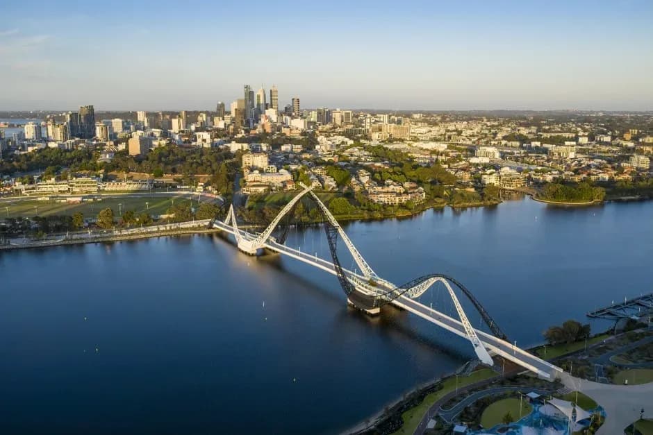 Swan River Pedestrian Bridge